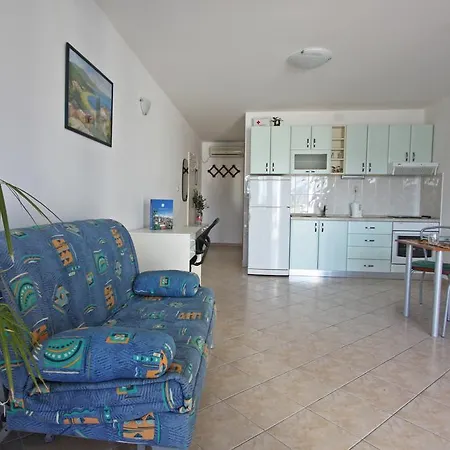Apartment Seaside Village