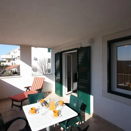 Apartment Seaside Village