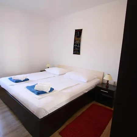 Seaside Village Apartament Milna (Brac)
